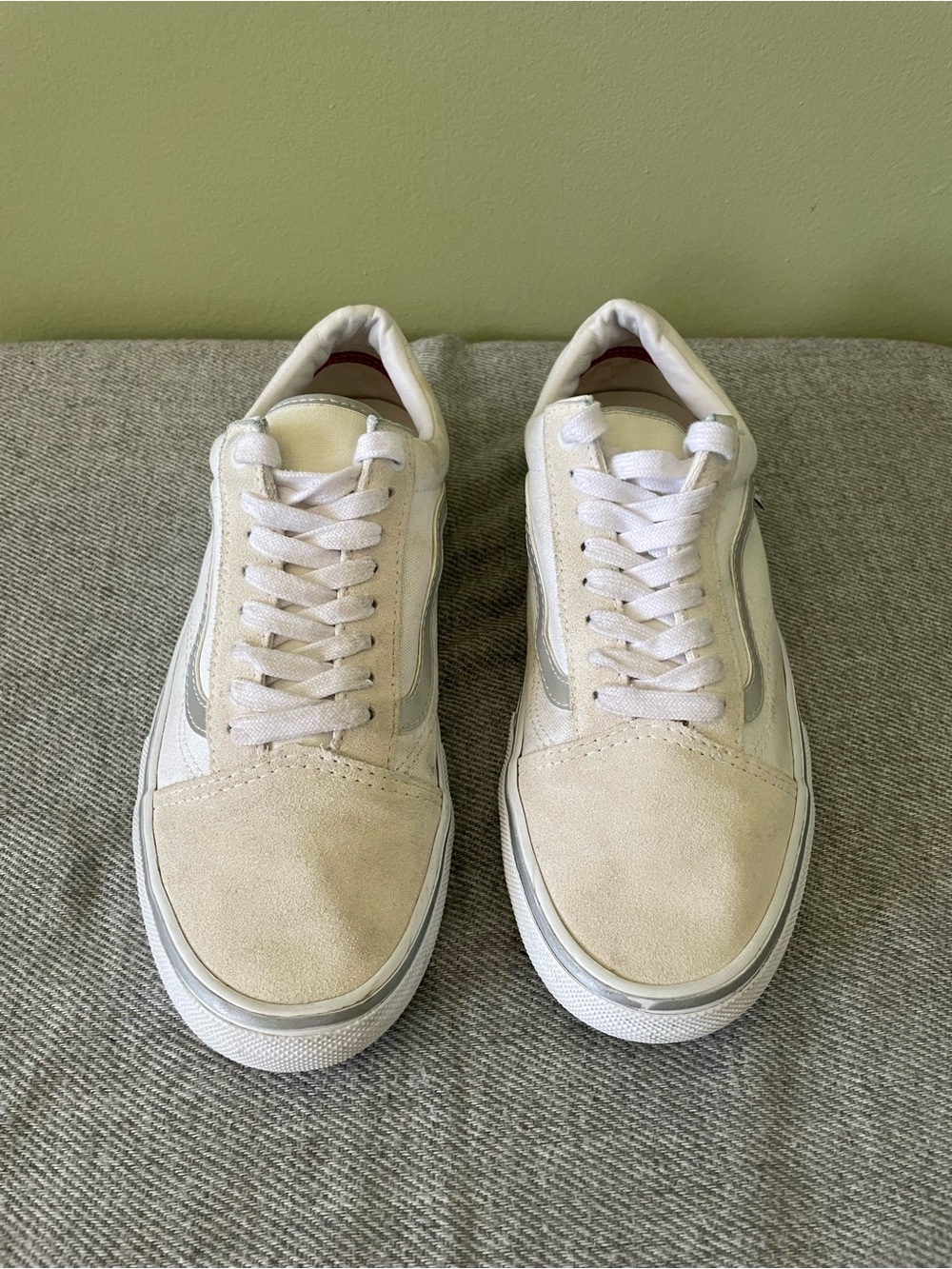 Vans Men's Low-Top Sneakers in Cream and White